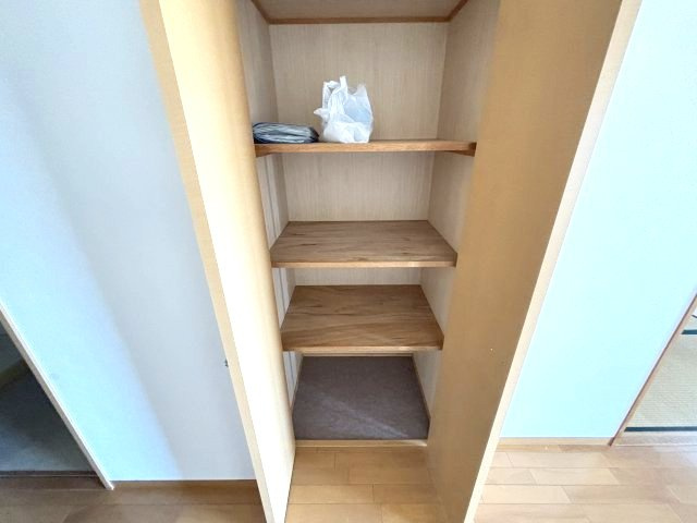 ローレルコート古市5番館の収納