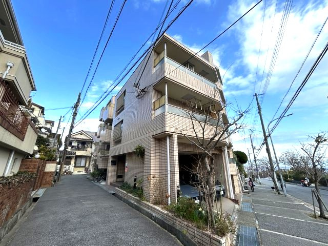 サンヴェール青谷の外観