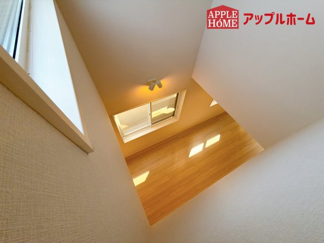[中古住宅] さいたま市中央区鈴谷のその他|吹き抜け