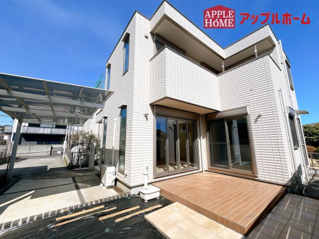 [中古住宅] さいたま市中央区大戸3丁目の外観|資料請求、お電話でのお問合せ、いつでも丁寧に対応させていただきます！不動産業界のプロフェッショナルが集う弊社にぜひ一度ご相談ください！