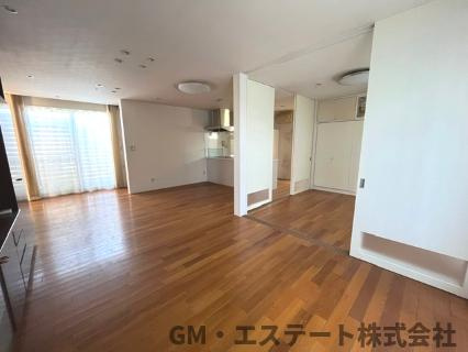 宮崎市祇園4丁目　事務所付住宅の居間・リビング