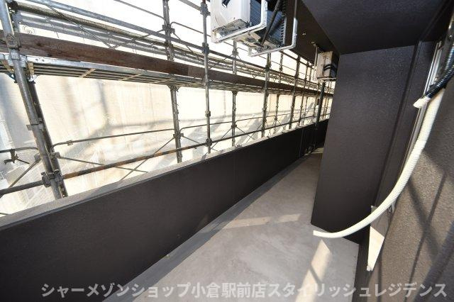 プレジデンス ざ 三萩野のバルコニー