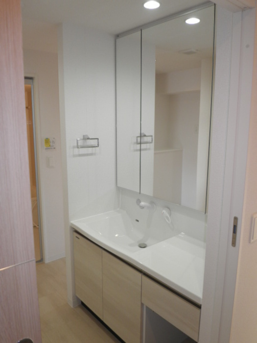 インフィニティの洗面所