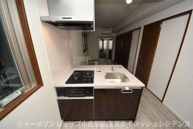 プレジデンス ざ 三萩野のキッチン