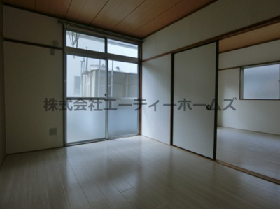 【洋室】 | ラデヴィーナ鴻巣
