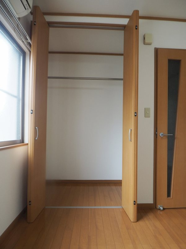 中崎マンションの収納