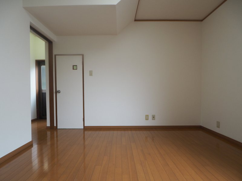 中崎マンションの寝室