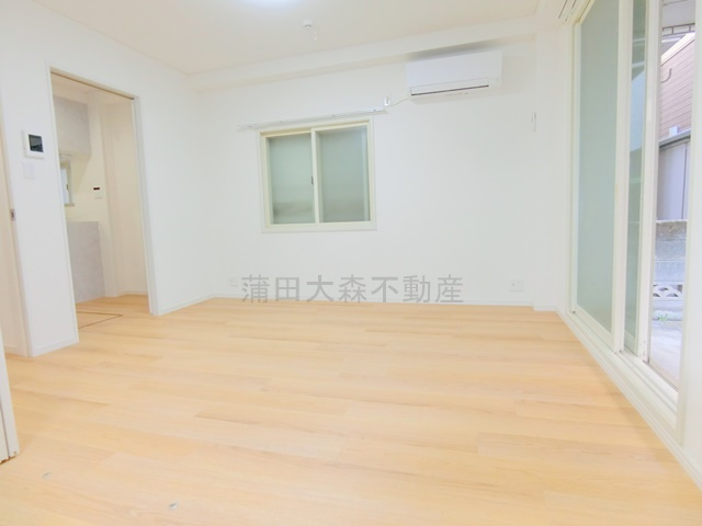 宮澤邸の居間・リビング|LD6帖