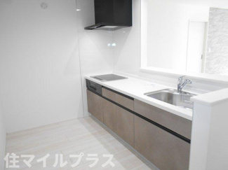 【キッチン】 | 郡山市田村町金屋新築一戸建て2棟 | コンパクトなキッチンで掃除もラクラク