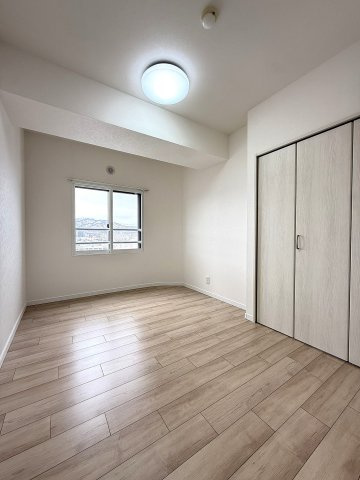 エルシオン琴似の洋室