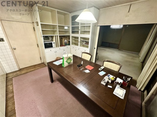 宝塚市泉ガ丘戸建の居間