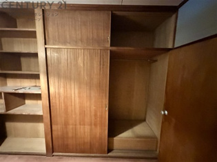 宝塚市泉ガ丘戸建の収納