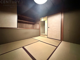 宝塚市泉ガ丘戸建の和室