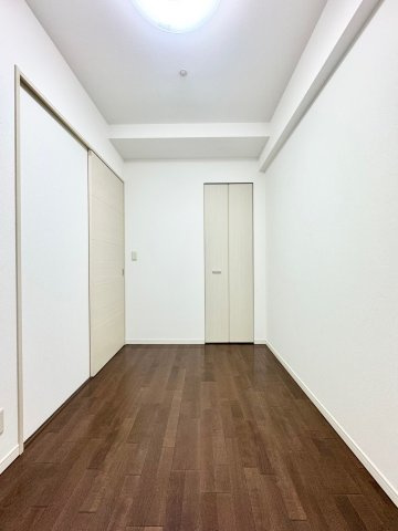 ルネ神戸磯上通の居間・リビング