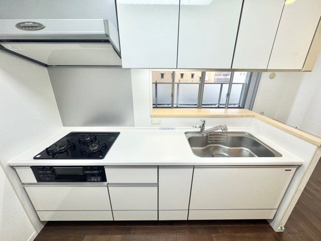 ルネ神戸磯上通のキッチン