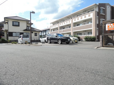 【駐車場】 | リベルタヴィータ