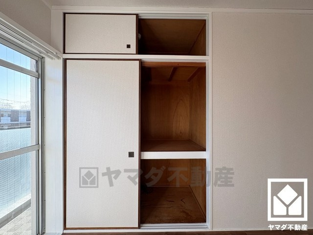 イスズハイツベル立花パート1の収納|押入にはお客様用の座布団や寝具も収納可能です。