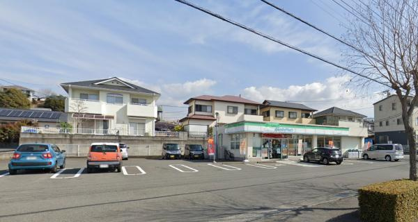 富士市三ツ沢の中古一戸建|【周辺環境】ファミリーマート… 