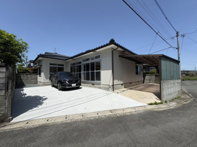 【外観】 | 椿黒町売家 | 北側。外壁塗装済み。