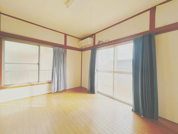 富士宮市小泉の中古一戸建|2階東側洋室 
