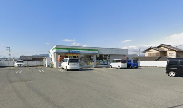 富士宮市小泉の中古一戸建|【周辺環境】ファミリーマート… 