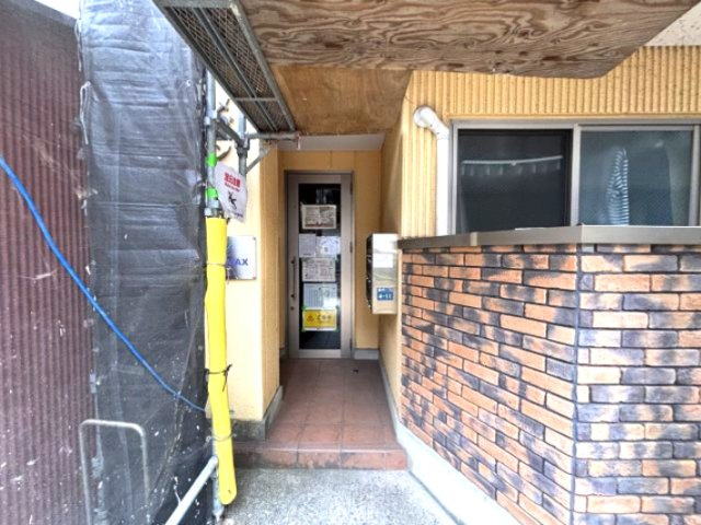メゾン御影のエントランス