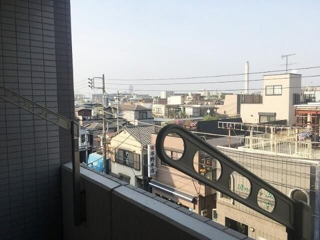デュオステージ東十条のバルコニー