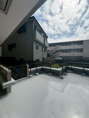 ライオンズガーデンヒルズ白山のバルコニー