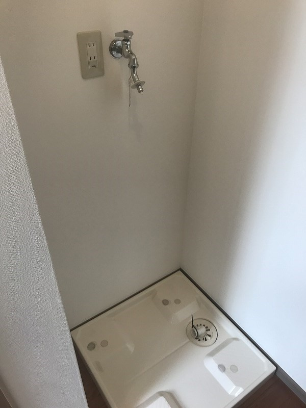 室内洗濯機置き場です♪
