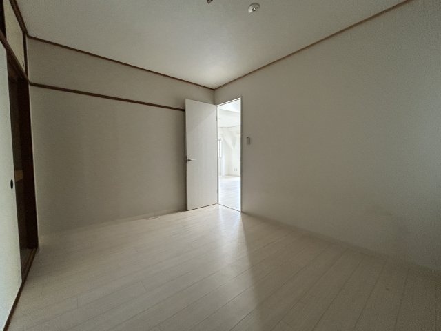 川元ビルの居間・リビング