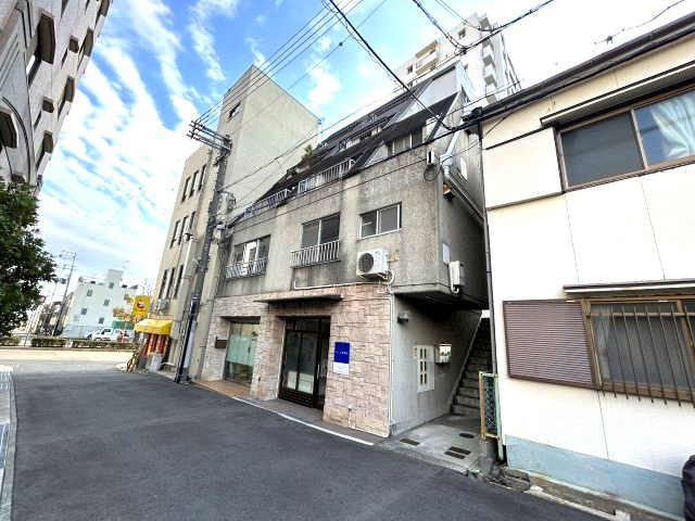 川元ビル