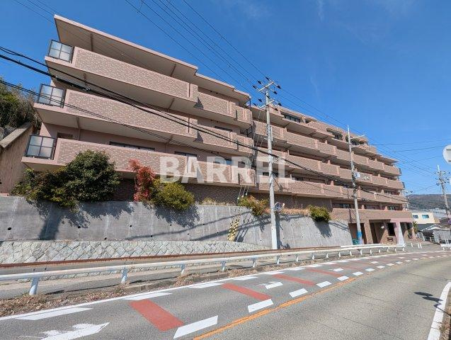 ブリーユエトワール