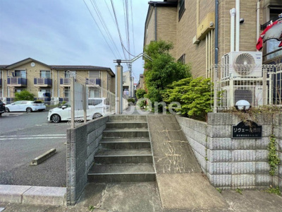 【エントランス】 | リヴェール市川C棟