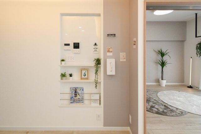 サンライフ到津【小倉北区　中古マンション】の収納|細やかな気配りが効いたインフォメーションニッチ♪【小倉北区中古マンション】