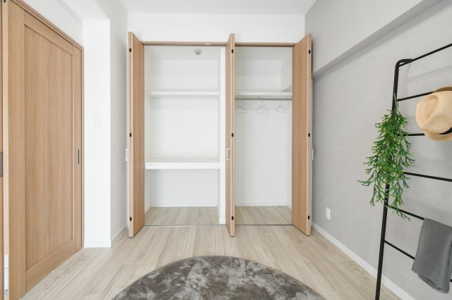 サンライフ到津【小倉北区　中古マンション】の洋室|白基調のスタイリッシュな内装♪【小倉北区中古マンション】