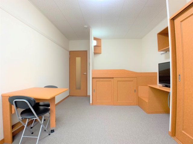 レオパレス御井の居間・リビング|設備・仕様は号室により異なる為、現況を優先致します。