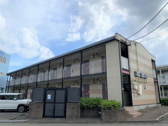 レオパレス東合川Ⅲの外観|きれいな外観です