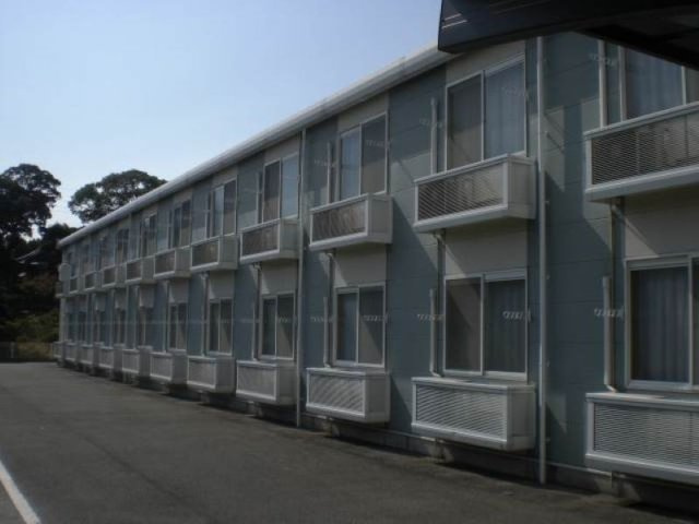 レオパレスグレイスⅡの外観|建物外観を気になさる方へ、見た目の良い物件です