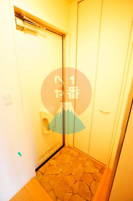 【玄関】 | メゾンドコンフォール | 玄関です。　※参考写真です
