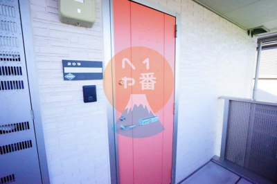 【ロビー】 | メゾンドコンフォール | 玄関前です　※参考写真です