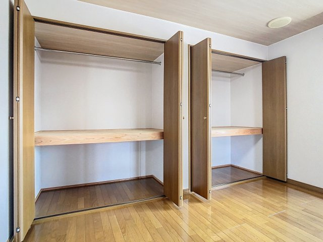 スカイパレス神町の収納