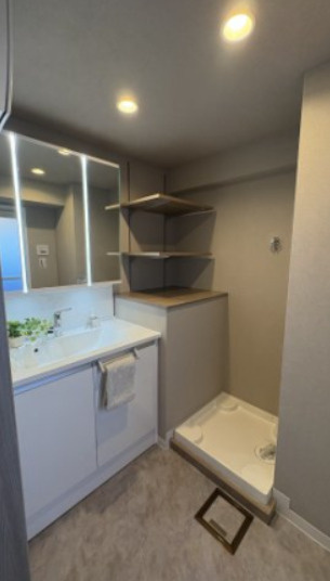 わらび住宅の独立洗面台|独立洗面化粧台付き