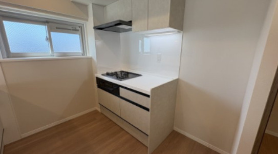 わらび住宅のキッチン|キッチンでお料理をお楽しみください