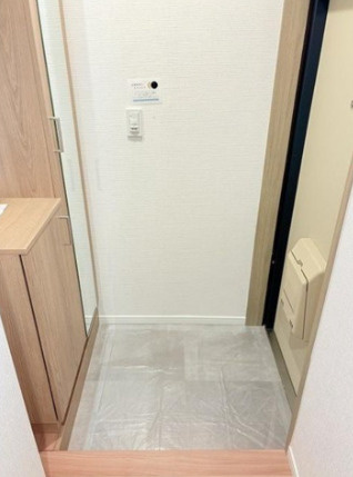 コスモ津田沼グレイスシティA棟の玄関|施工例です