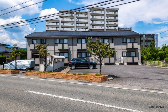 ジェネシスの外観