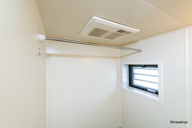 ジェネシスの浴室|浴室乾燥機付き