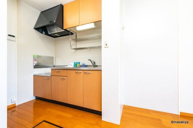 ジェネシスのキッチン|キッチン　二口コンロがおけます。