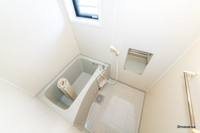 ジェネシスの浴室|お風呂　浴室乾燥機付きです。