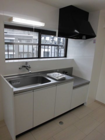 アーデル天神尾のキッチン