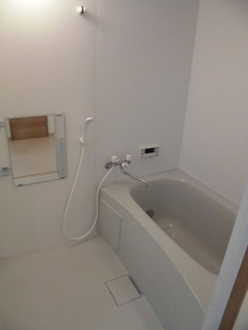 アーデル天神尾の浴室